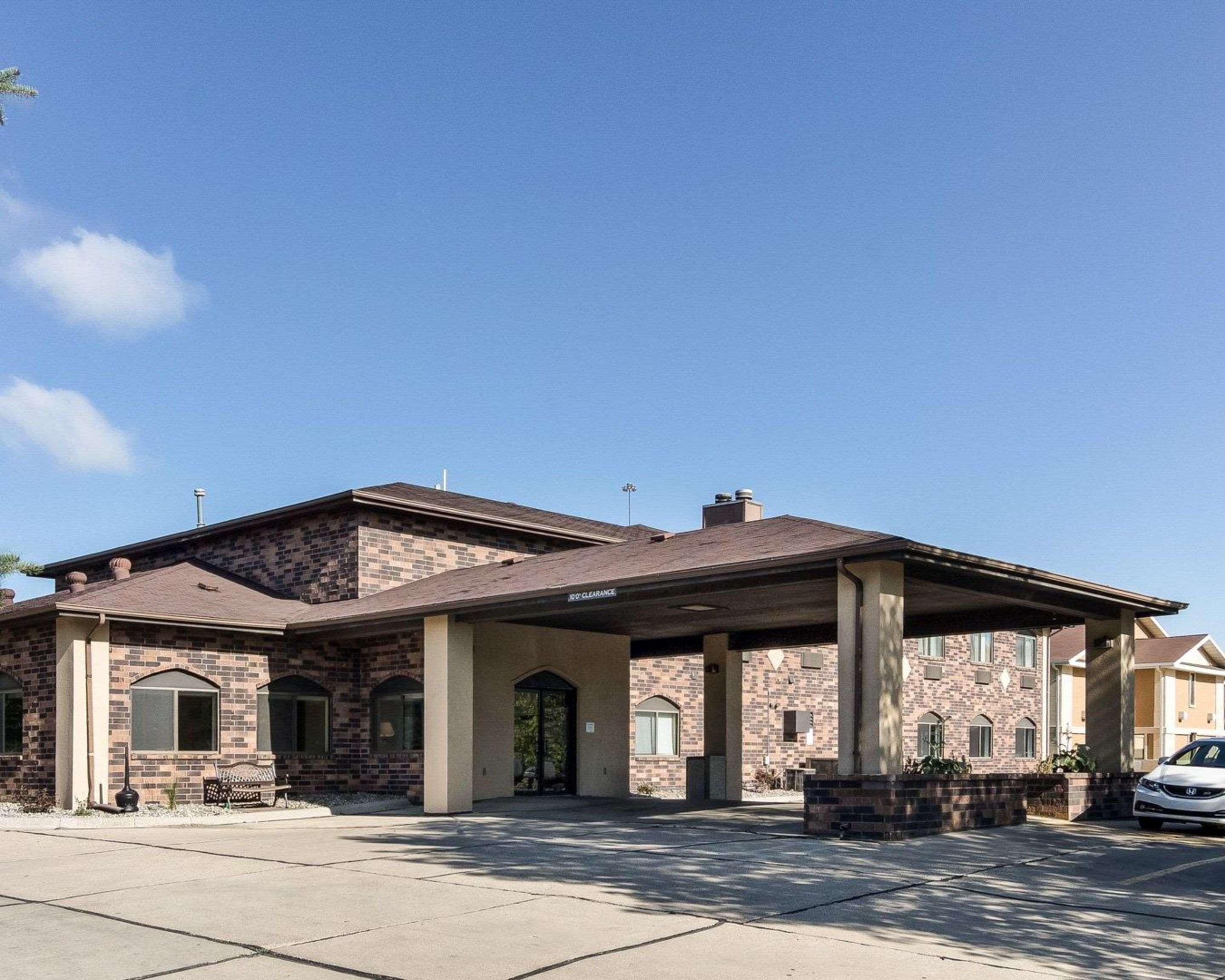 Quality Suites Near West Acres 法戈 外观 照片
