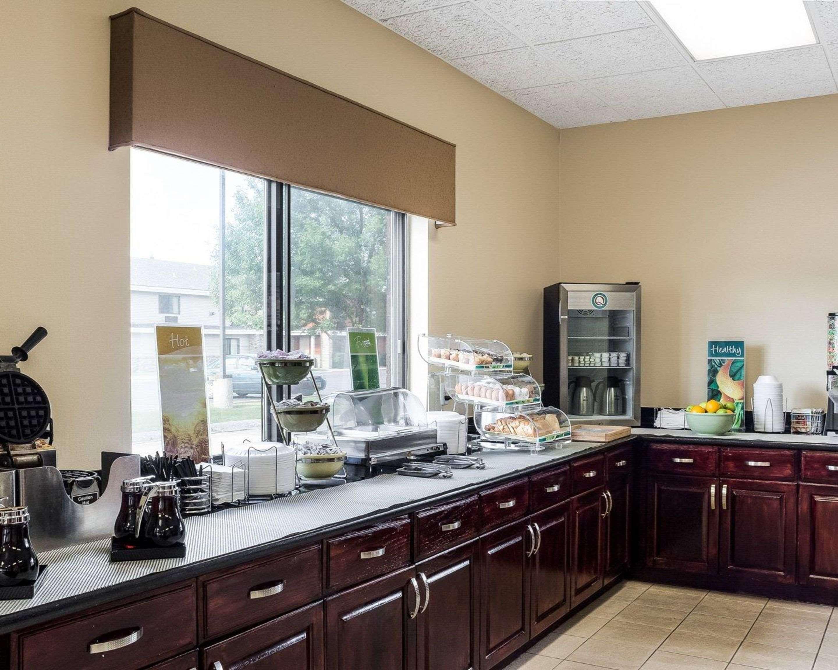 Quality Suites Near West Acres 法戈 外观 照片