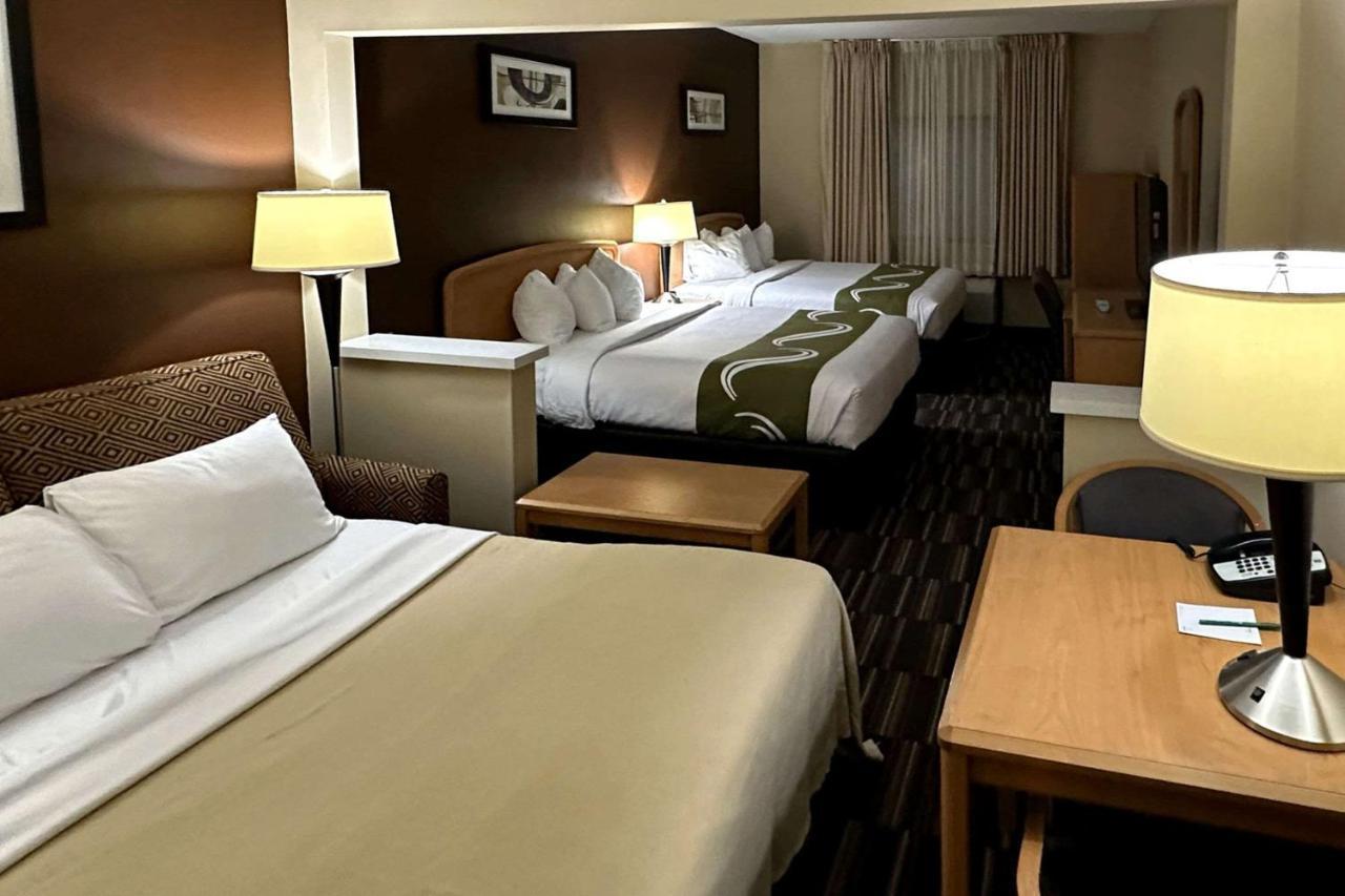 Quality Suites Near West Acres 法戈 外观 照片