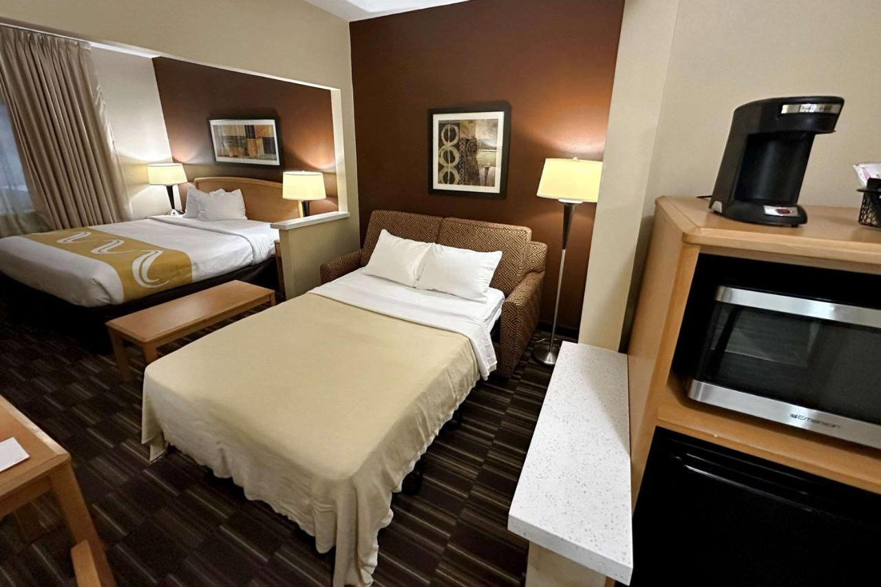 Quality Suites Near West Acres 法戈 外观 照片