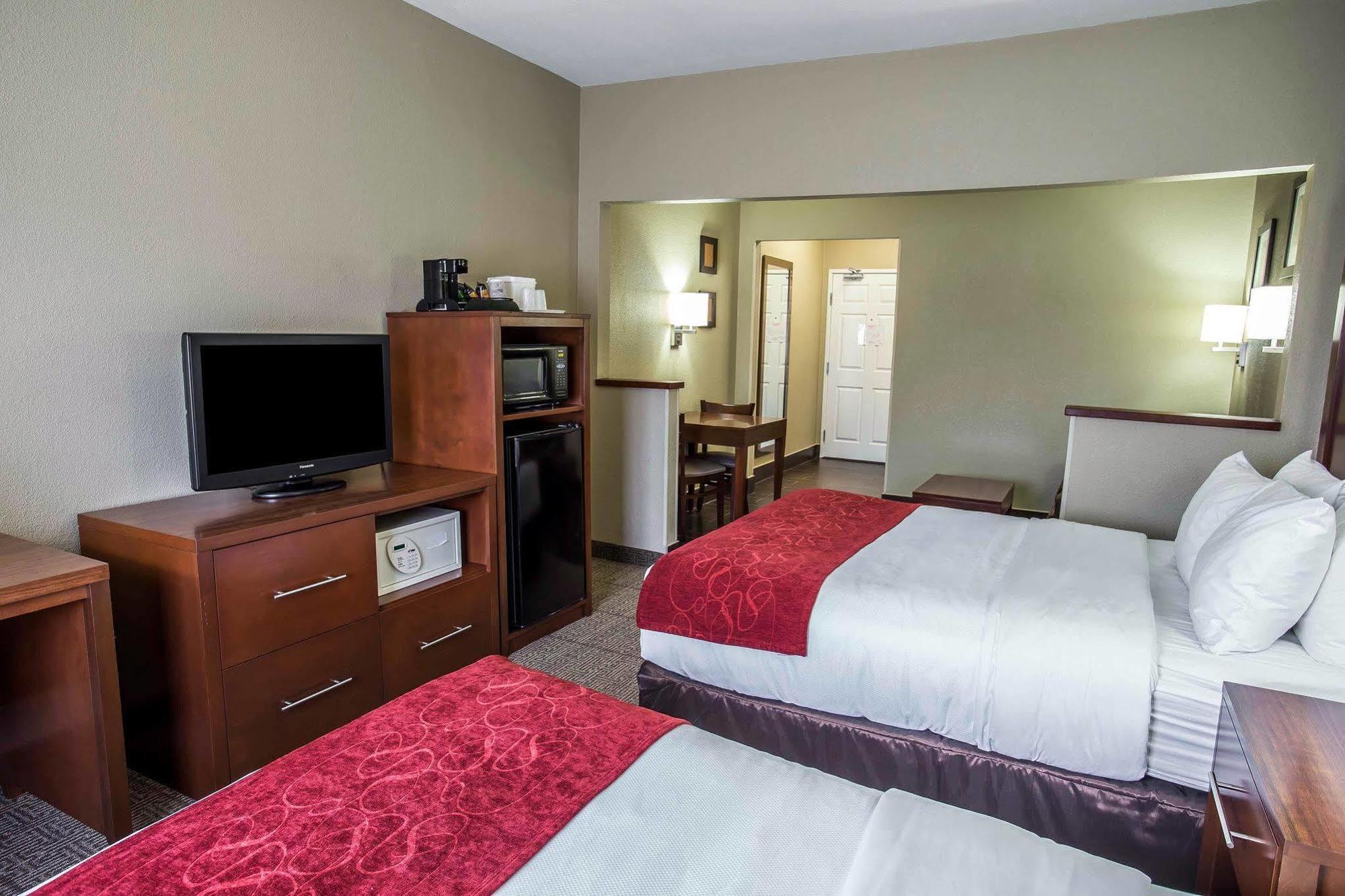 Quality Suites Near West Acres 法戈 外观 照片