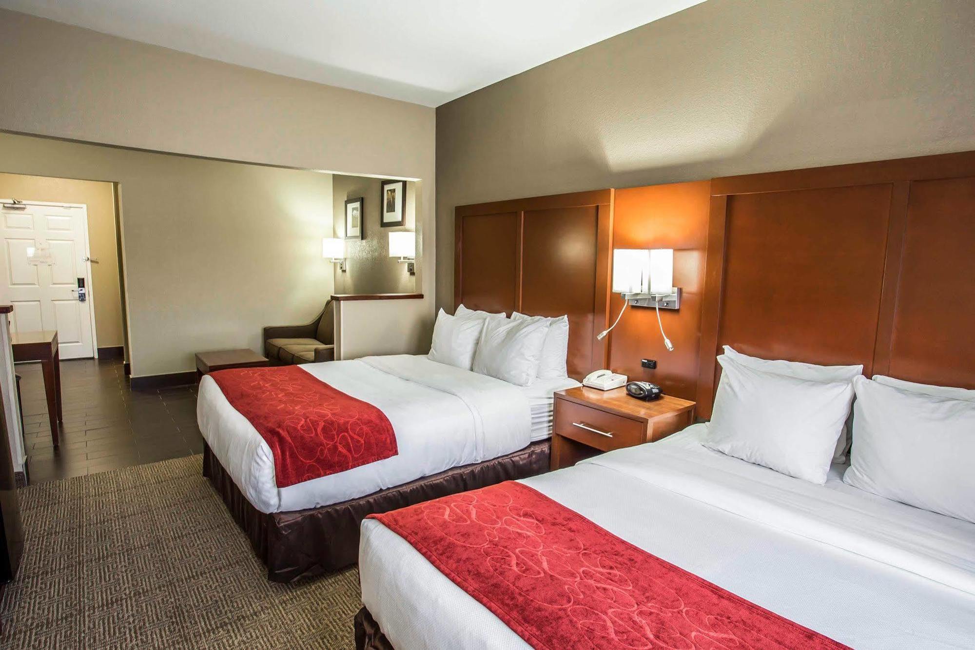 Quality Suites Near West Acres 法戈 外观 照片