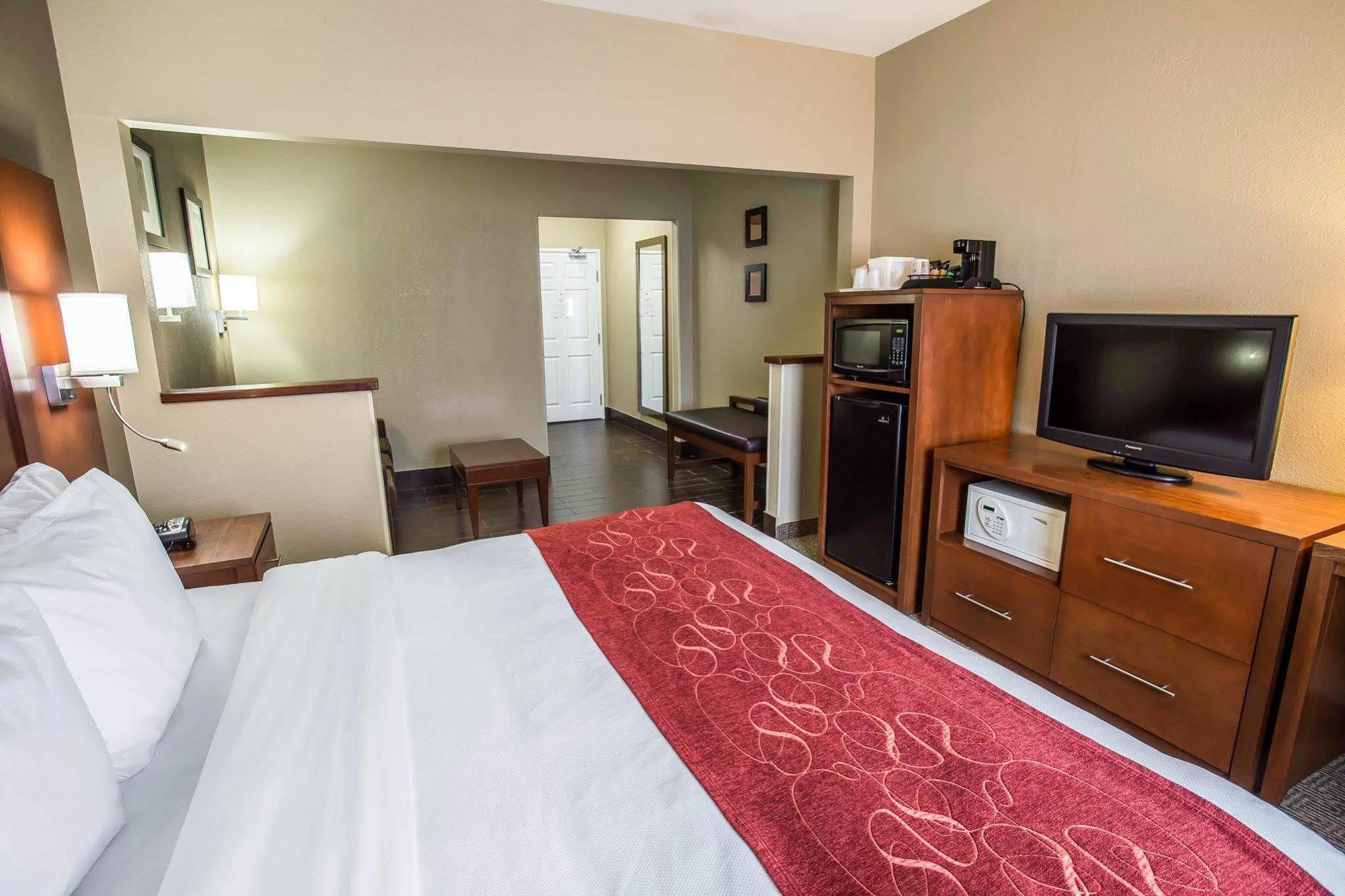 Quality Suites Near West Acres 法戈 外观 照片